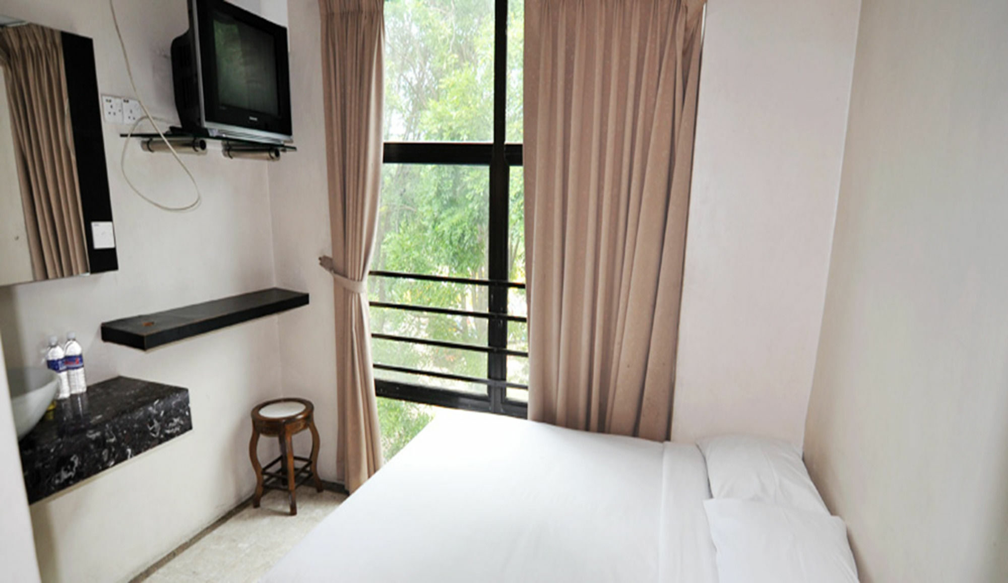 Hotel Zamburger Sungai Bakap Simpang Ampat  외부 사진